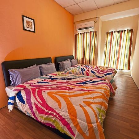 Albergue Harbourside Backpackers SDK Exterior foto