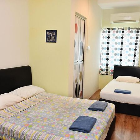 Albergue Harbourside Backpackers SDK Exterior foto